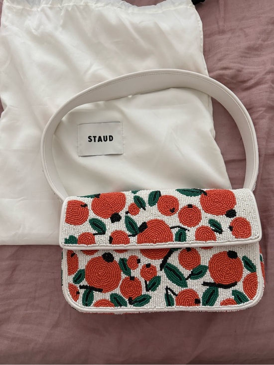 STAUD Handbags - NWT STAUD Tommy Bag, Oranges
